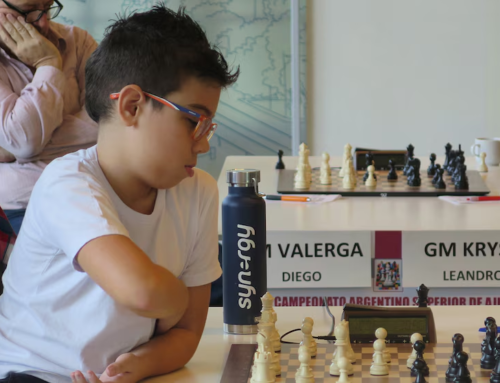 Faustino Oro: el prodigio de 11 años que lidera el 99° Campeonato Argentino de Ajedrez